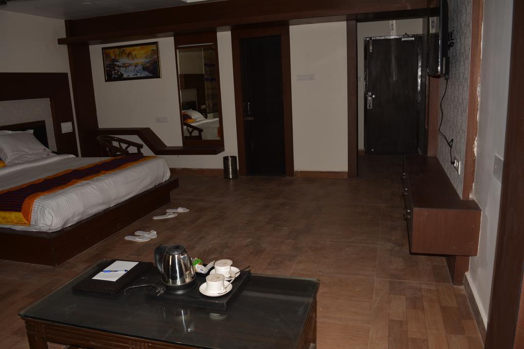 Hotel Kp'S Salunki Phulbani Экстерьер фото